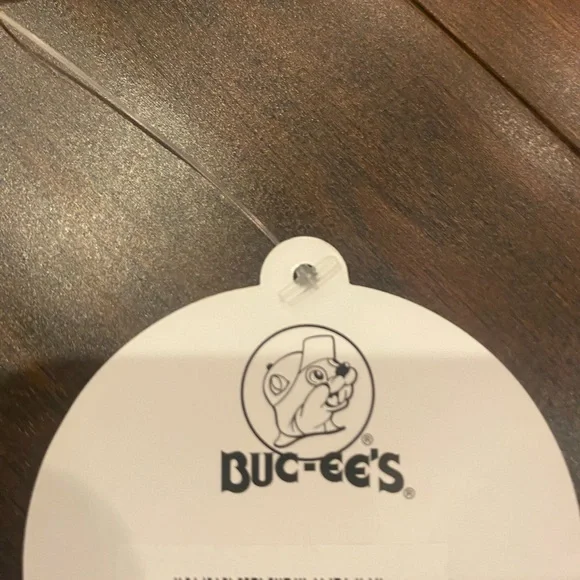 Buccee’s Red Long Sleeve Shirt-Size M-NWT - Picture 4 of 4